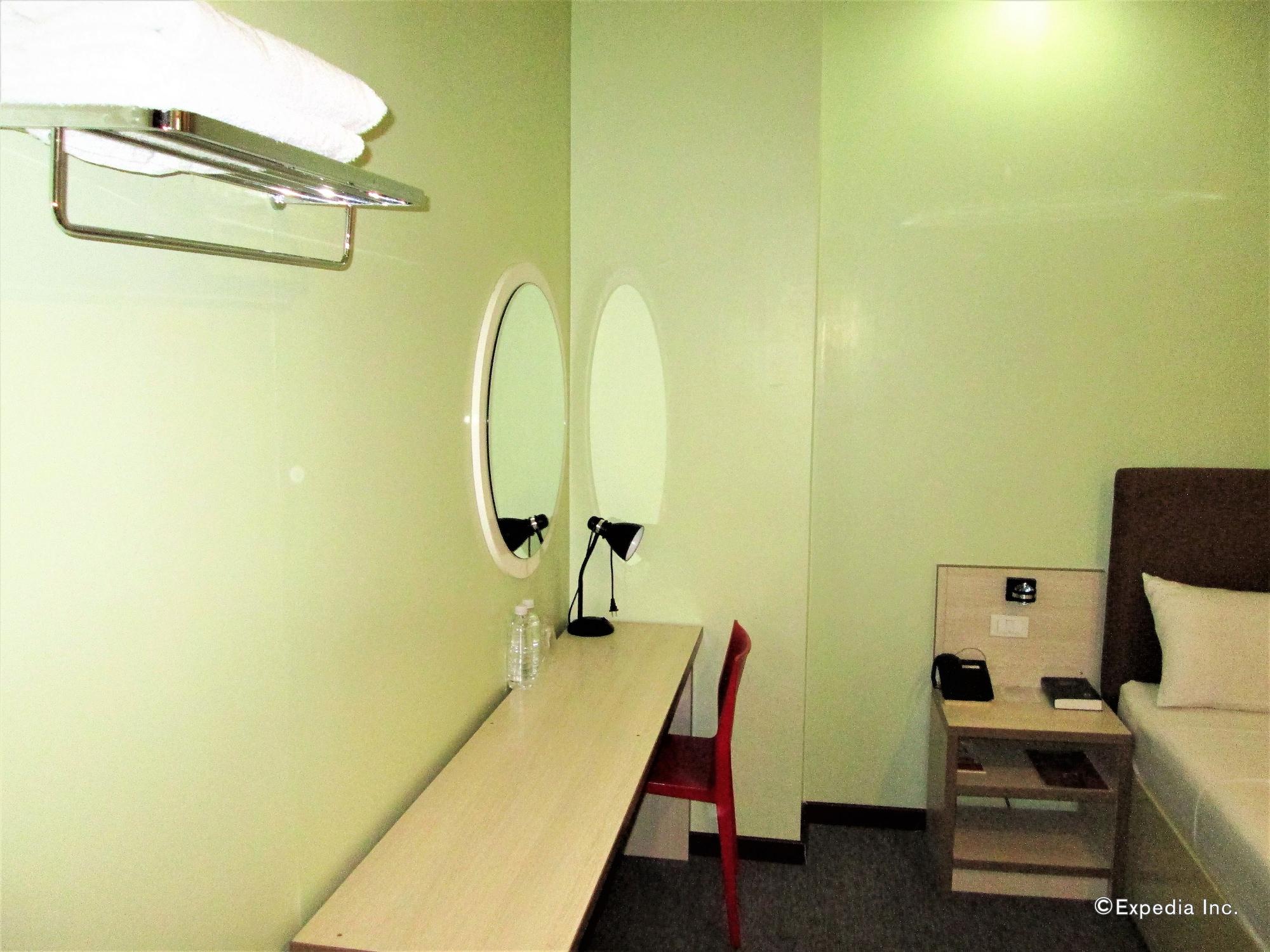 Marianne Suites Cagayan de Oro Eksteriør bilde
