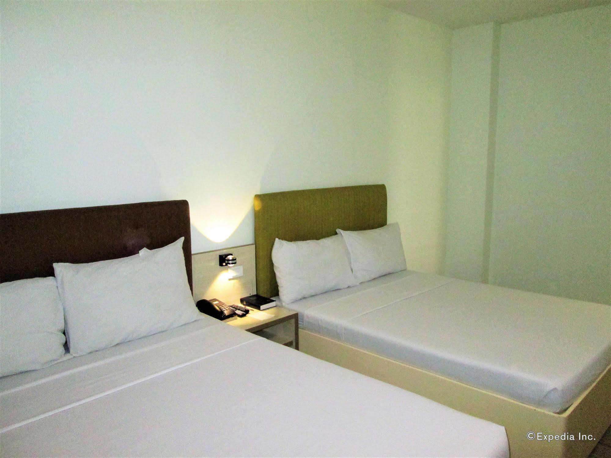 Marianne Suites Cagayan de Oro Eksteriør bilde